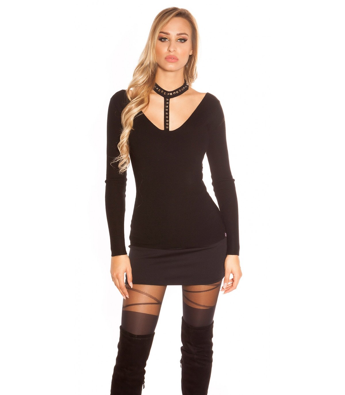 Koucla black rivet-decorated choker knit