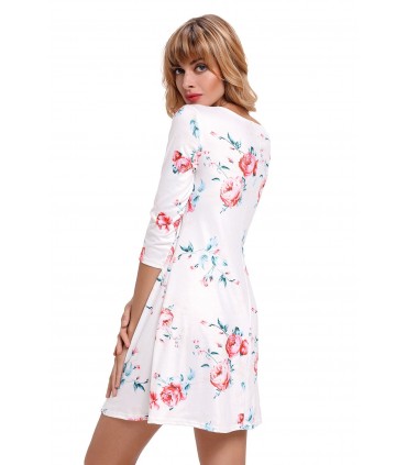 White floral patterned lattittile-embedded dress