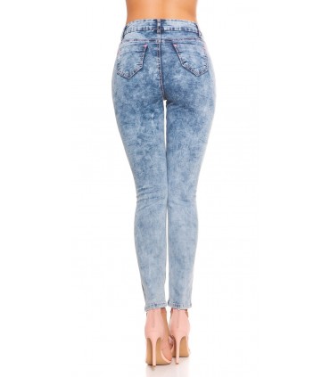 Koucla blue jeans with slits and spots