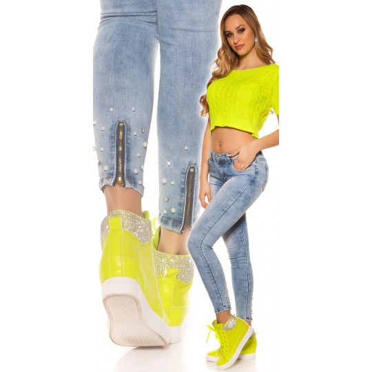 Blue jeans with zipper and...