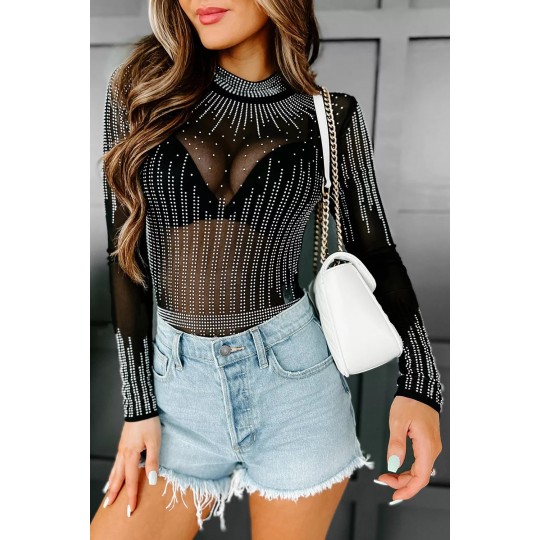 Musta strassikoristeinen...