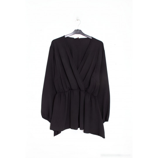 Kazaka musta pitkähihainen...